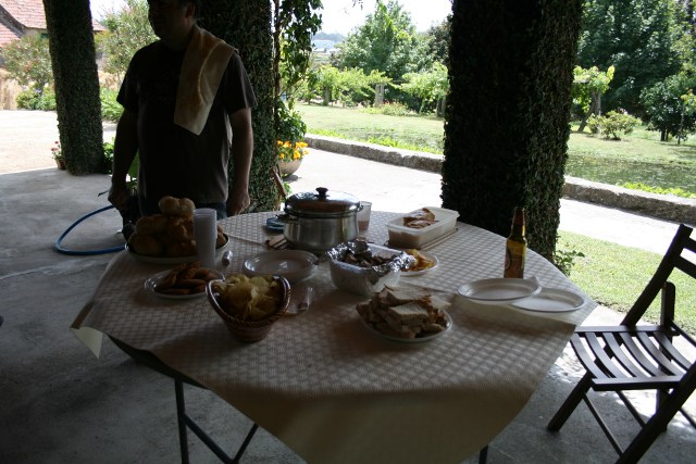 A mesa ao início...